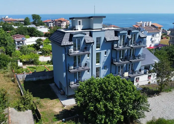 Lеvandi * Sinemoretz