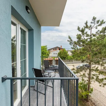 Lеvandi Hotel Sinemorec